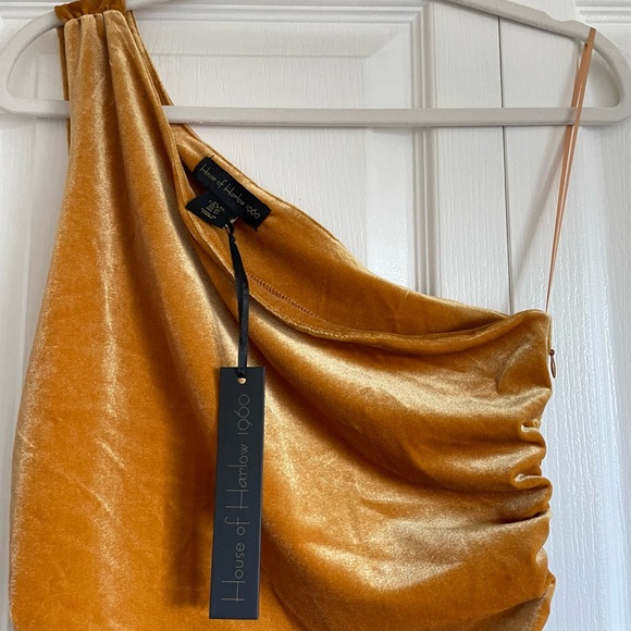 NWT House of Harlow 1960 Women’s Slinky Ruched Velvet Mini Dress Gold X-Small - Picture 4 of 14